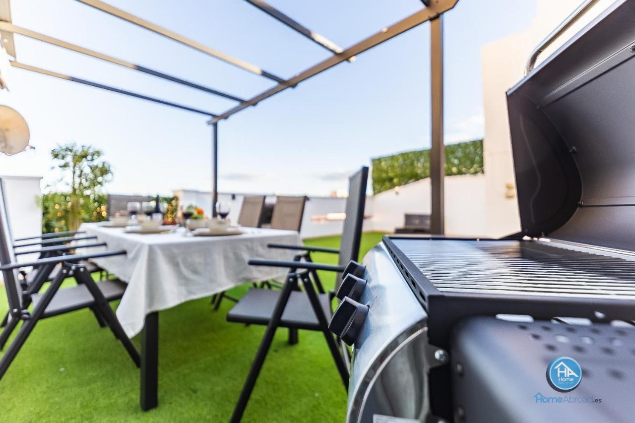 Premium Penthouse With Roof Terrace And Parking In Carlos Haya マラガ エクステリア 写真