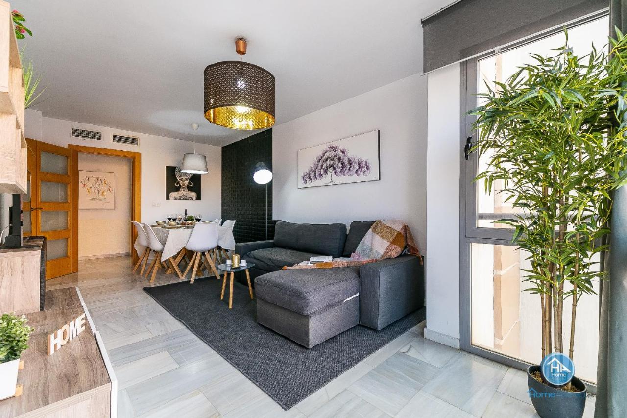 Premium Penthouse With Roof Terrace And Parking In Carlos Haya マラガ エクステリア 写真