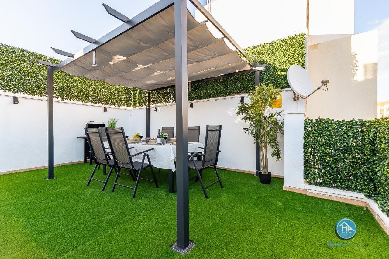Premium Penthouse With Roof Terrace And Parking In Carlos Haya マラガ エクステリア 写真